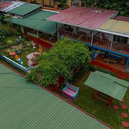 Hotel Marielos Tamarindo Exterior foto
